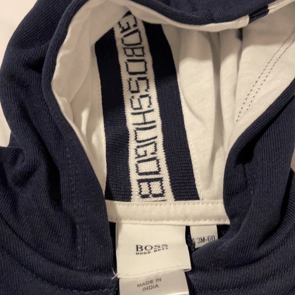 Hugo Boss - Picture 3 of 10